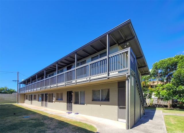 94-820 Awanei Street 306, Waipahu, HI 96797