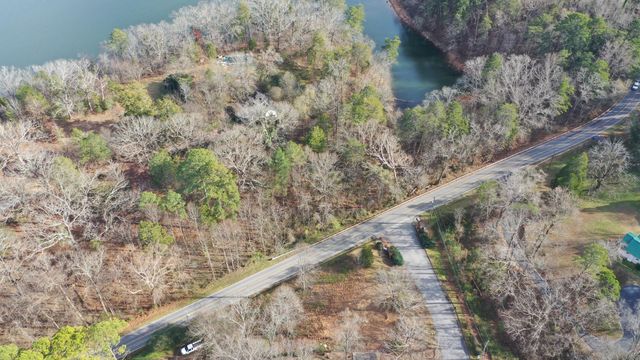 635 River Landing Drive, Soddy Daisy, TN 37379
