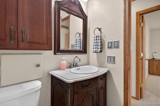 28501 Pontiac Trail, South Lyon, MI 48178