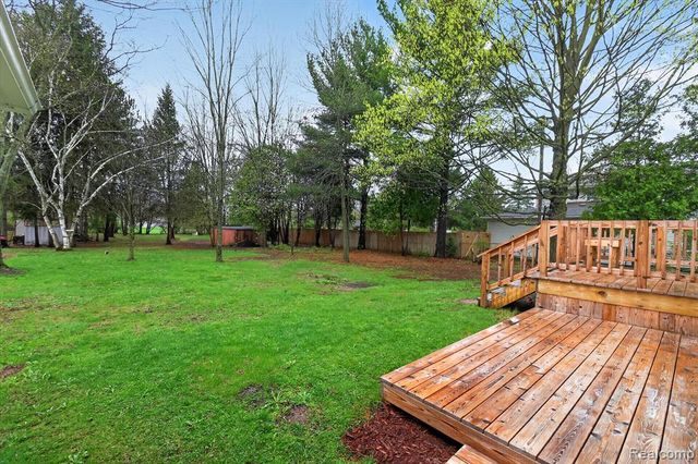 28501 Pontiac Trail, South Lyon, MI 48178