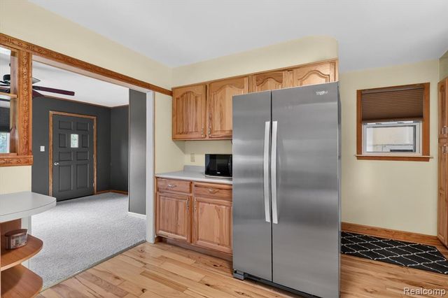 28501 Pontiac Trail, South Lyon, MI 48178