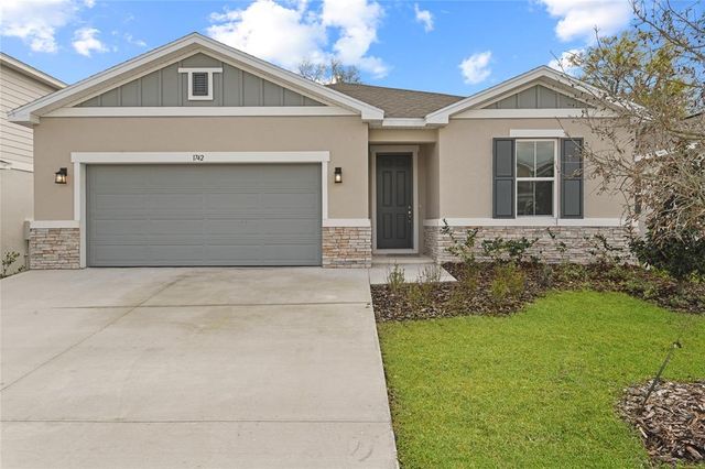 1742 CARNELIAN STREET, Deland, FL 32720
