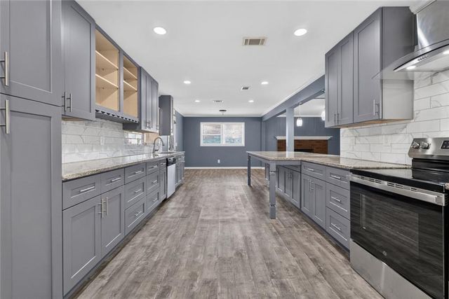 3813 Todd Drive, Oakwood, GA 30566