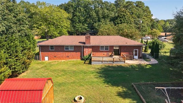 3813 Todd Drive, Oakwood, GA 30566