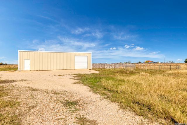 4680 Dreibrodt, San Marcos, TX 78666