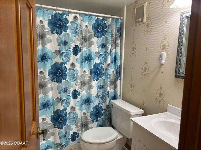 2220 Ocean Shore Blvd Apt 505A, Ormond Beach, FL 32176