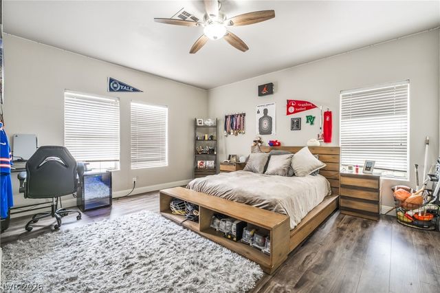 7525 Eldora Avenue, Las Vegas, NV 89117