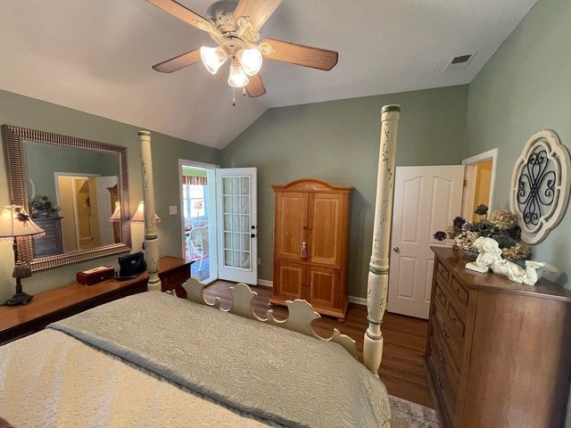 115 LAKEWOOD DR, Oakland, TN 38060