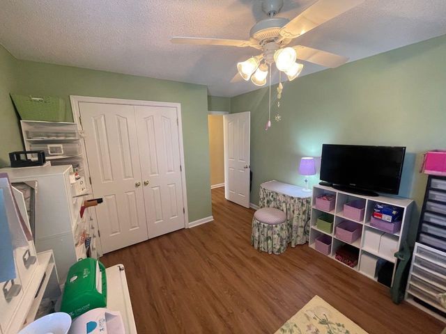 115 LAKEWOOD DR, Oakland, TN 38060