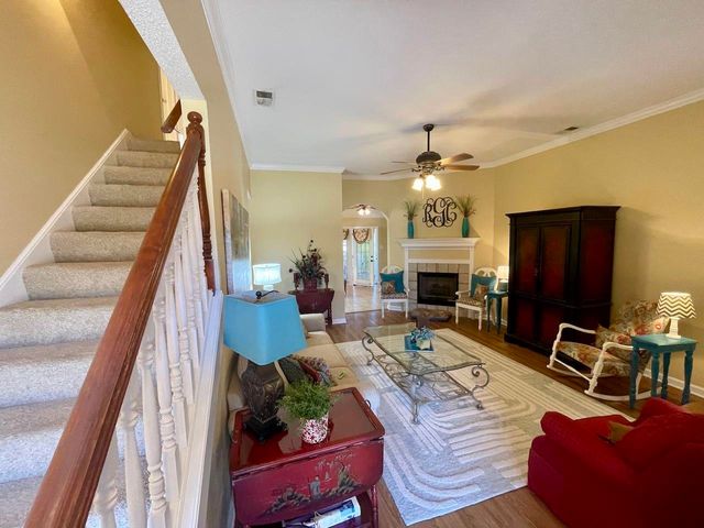 115 LAKEWOOD DR, Oakland, TN 38060