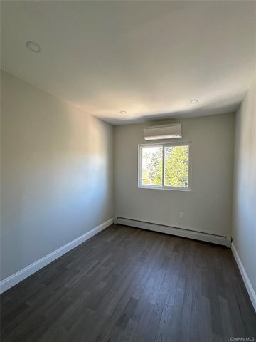 2040 41st Street 2, Astoria, NY 11105