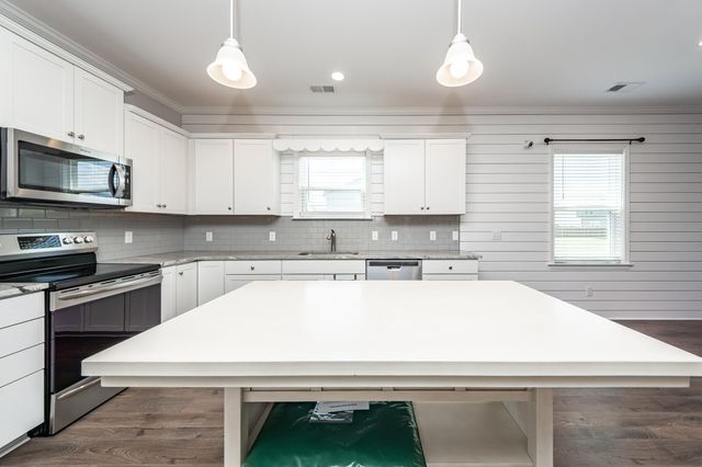 177 Hayworth Road, Summerville, SC 29486