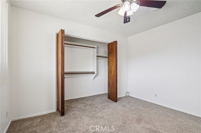 5209 W Avenue M8, Lancaster, CA 93536