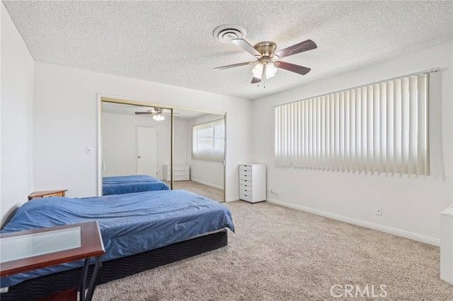 5209 W Avenue M8, Lancaster, CA 93536