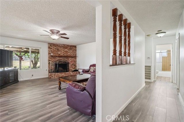 5209 W Avenue M8, Lancaster, CA 93536