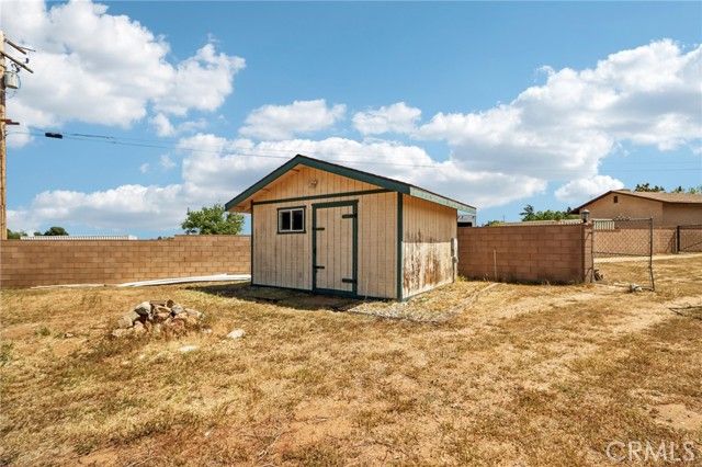 5209 W Avenue M8, Lancaster, CA 93536