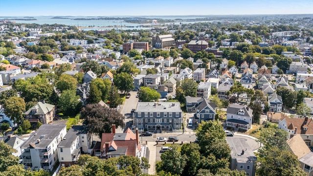 60 Stanley Street 202, Boston, MA 02125