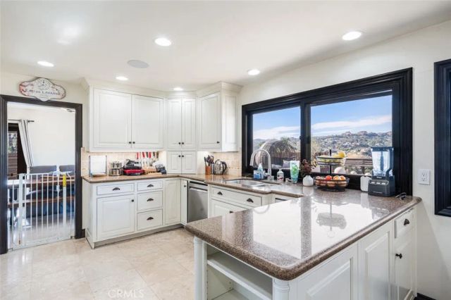 76 Flintlock, Bell Canyon, CA 91307