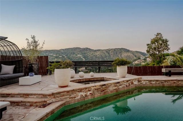 76 Flintlock, Bell Canyon, CA 91307