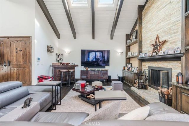 76 Flintlock, Bell Canyon, CA 91307