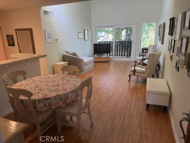 18645 Hatteras, Tarzana, CA 91356
