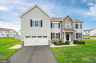 1153 Charleston Cir, Dover, DE 19904