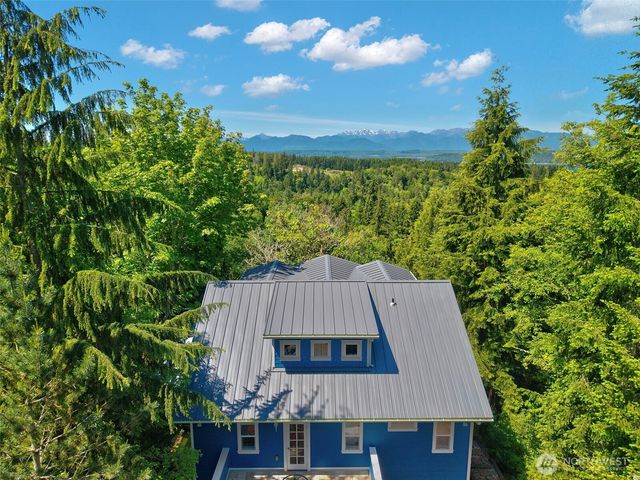 27170 Woodpecker Hill Road NE, Poulsbo, WA 98370