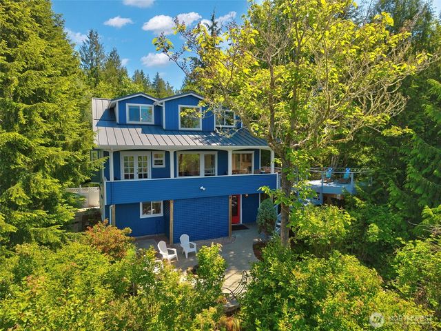 27170 Woodpecker Hill Road NE, Poulsbo, WA 98370