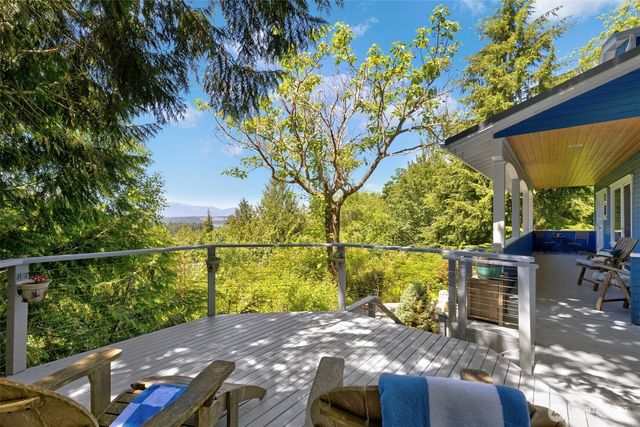27170 Woodpecker Hill Road NE, Poulsbo, WA 98370
