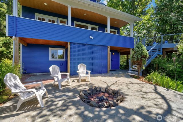 27170 Woodpecker Hill Road NE, Poulsbo, WA 98370