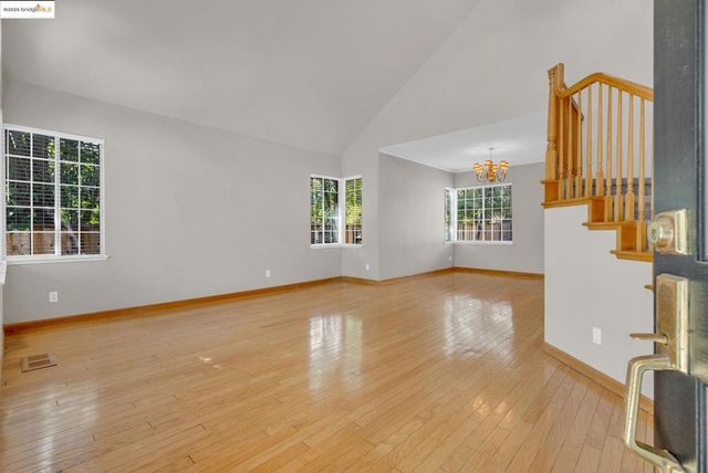 3029 WINDMILL CANYON DR, Clayton, CA 94517