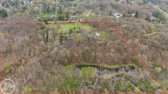 3750 Orion Road, Oakland Twp, MI 48363