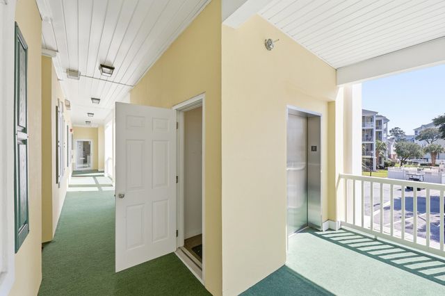 601 Hillside Dr N Apt 2124, North Myrtle Beach, SC 29582