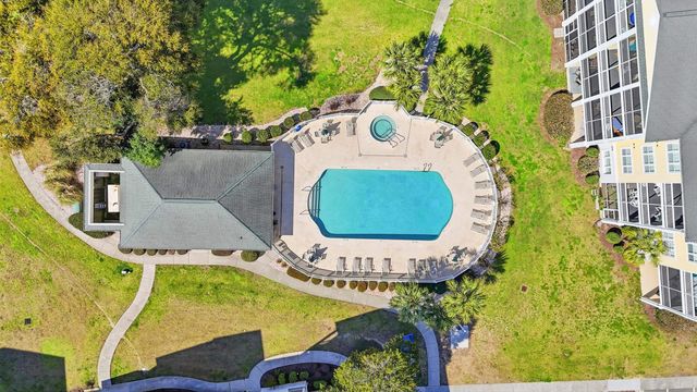 601 Hillside Dr N Apt 2124, North Myrtle Beach, SC 29582