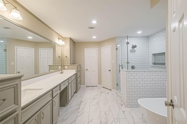 11814 Drexelbrook Drive, Houston, TX 77077