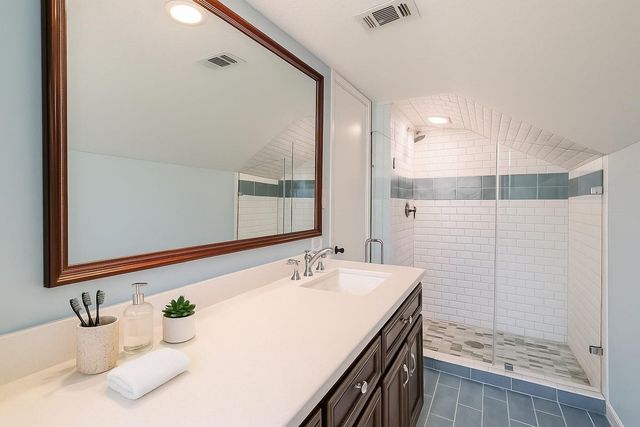 11814 Drexelbrook Drive, Houston, TX 77077