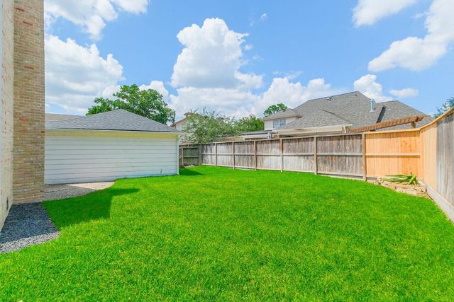 11814 Drexelbrook Drive, Houston, TX 77077