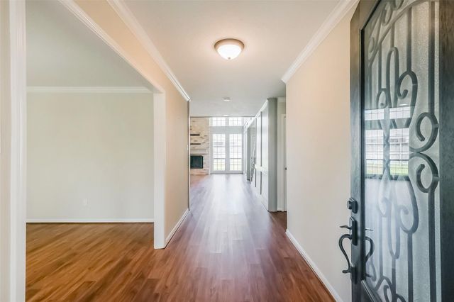 11814 Drexelbrook Drive, Houston, TX 77077