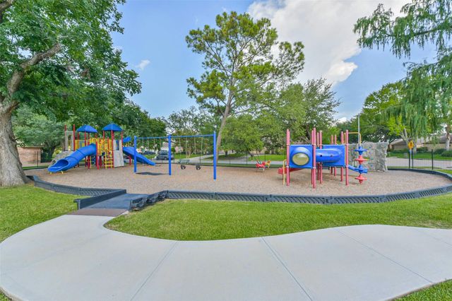 11814 Drexelbrook Drive, Houston, TX 77077