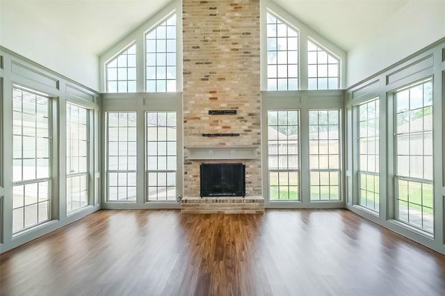 11814 Drexelbrook Drive, Houston, TX 77077