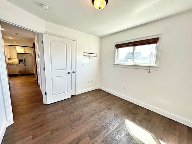 266 Lexington St 3, Boston, MA 02128