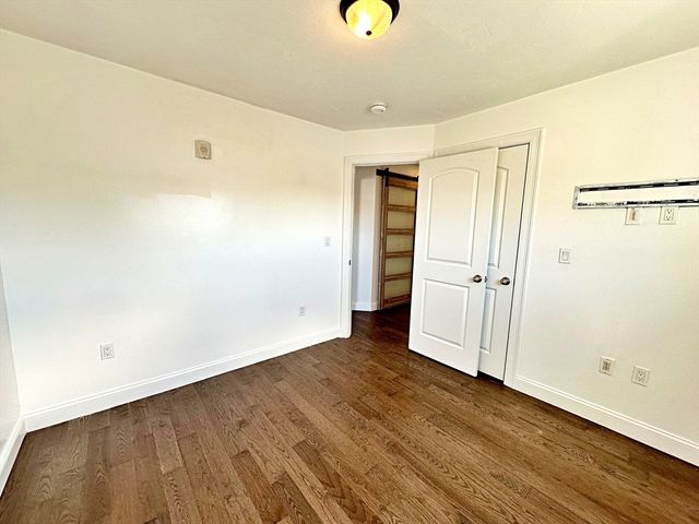 266 Lexington St 3, Boston, MA 02128