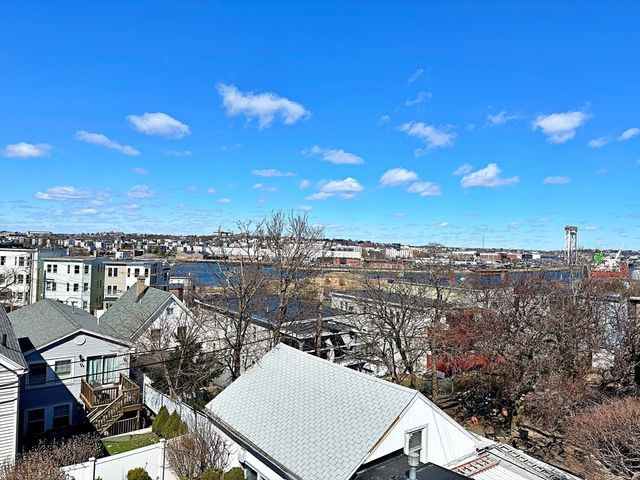 266 Lexington St 3, Boston, MA 02128