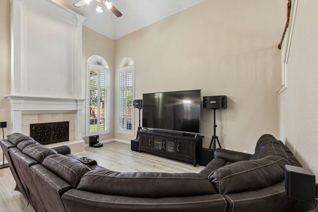 27 Monterey Drive, Trophy Club, TX 76262