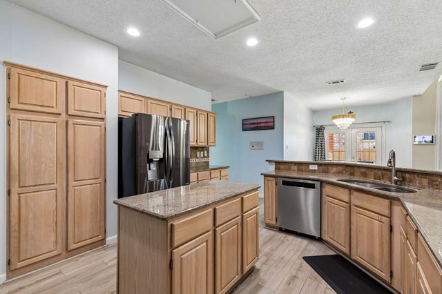 27 Monterey Drive, Trophy Club, TX 76262