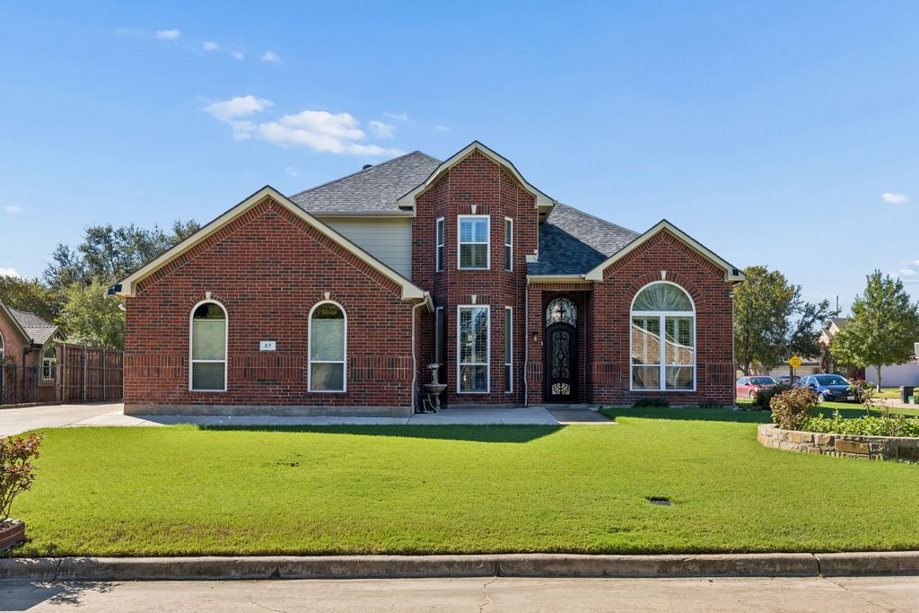 27 Monterey Drive, Trophy Club, TX 76262