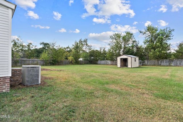 5105 Belinda Lane, Parkton, NC 28371