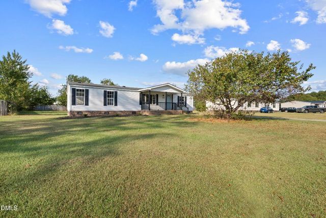 5105 Belinda Lane, Parkton, NC 28371