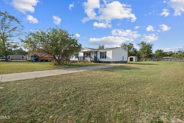 5105 Belinda Lane, Parkton, NC 28371