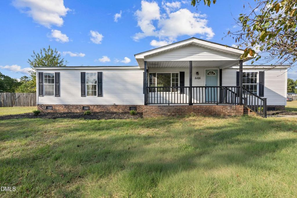 5105 Belinda Lane, Parkton, NC 28371